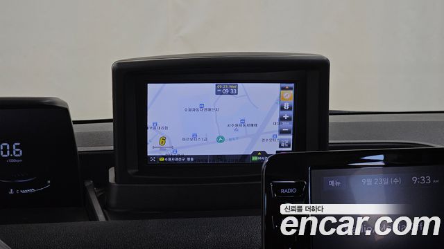 Hyundai Staria L3.5  Kinder Safety Car 11-Seater 2022 — фото 19
