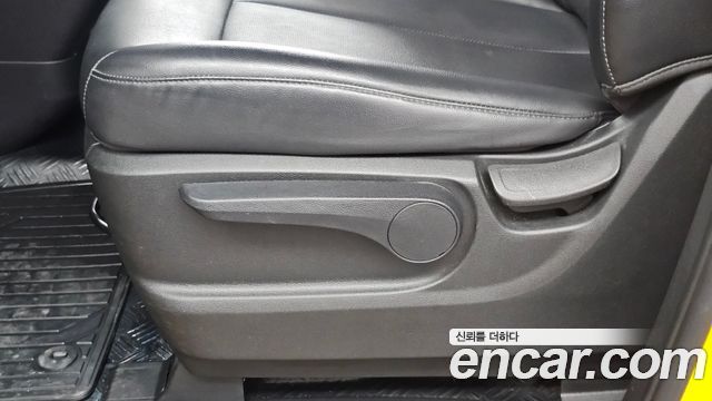 Hyundai Staria L3.5  Kinder Safety Car 11-Seater 2022 — фото 26