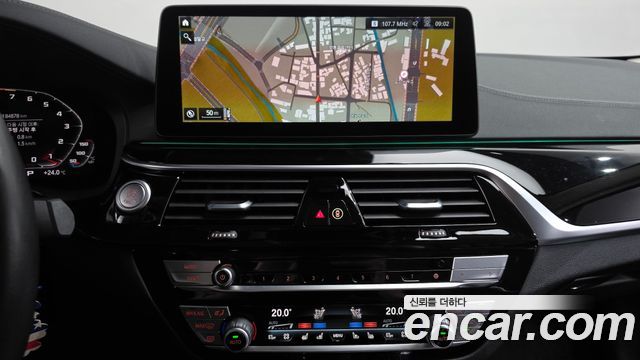 BMW 5 Series (G30) 523d Luxury 2021 — фото 12