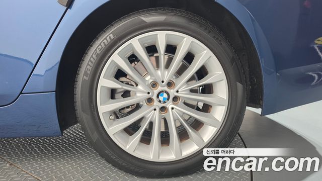 BMW 5 Series (G30) 523d Luxury 2021 — фото 21