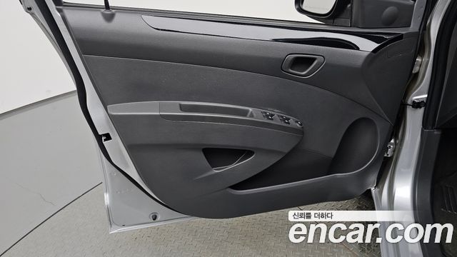Chevrolet Spark LS Star 2012 — фото 24
