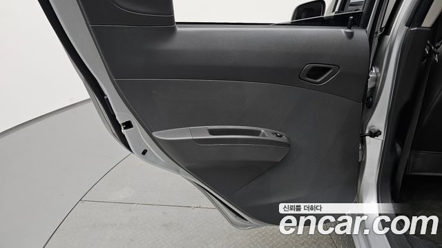 Chevrolet Spark LS Star 2012 — фото 25