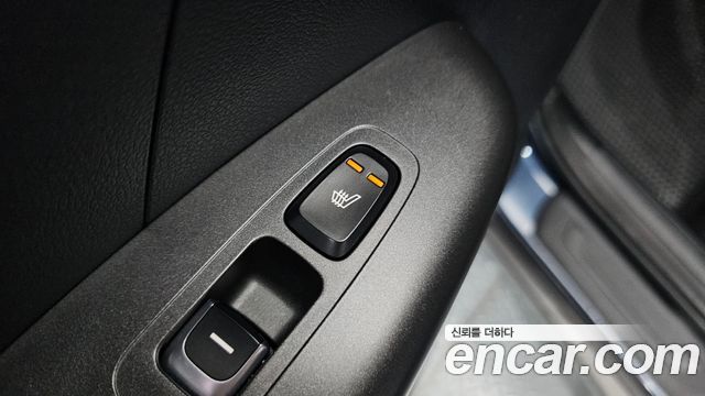 Kia Sportage The Bold Diesel 2.0 2WD Prestige 2020 — фото 16