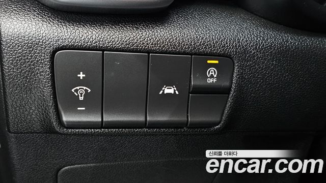 Kia Sportage The Bold Diesel 2.0 2WD Prestige 2020 — фото 18