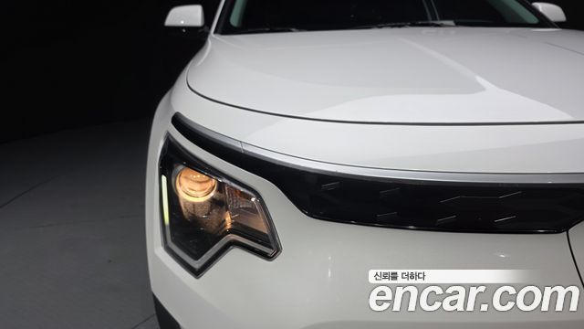 Kia Niro EV Air 2023 — фото 22