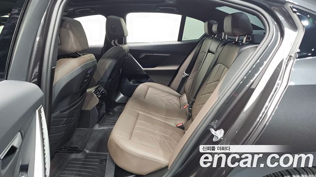 BMW 5 Series (G60) 520i M Sport 2024 — фото 12