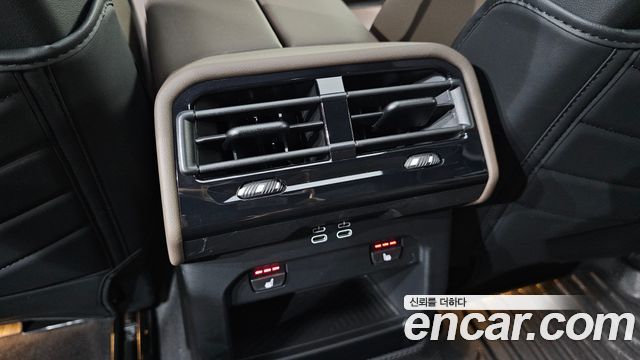 BMW 5 Series (G60) 520i M Sport 2024 — фото 32