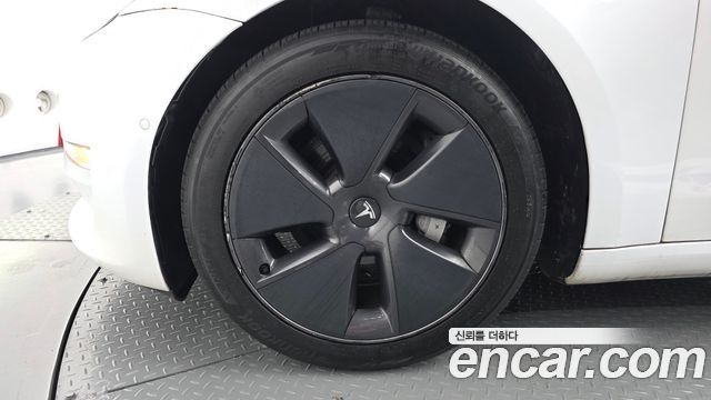 Tesla Model 3 Long Range AWD 2021 — фото 5