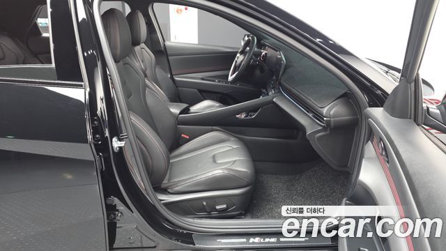 Hyundai Avante (CN7) 1.6 Modern N Line 2024 — фото 11