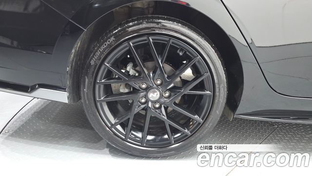 Hyundai Avante (CN7) 1.6 Modern N Line 2024 — фото 21
