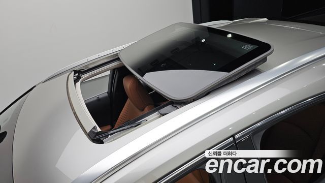 Lexus UX250h 2.0 2WD 2019 — фото 33