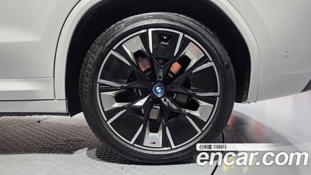BMW iX3 M Sports 2023 — фото 21