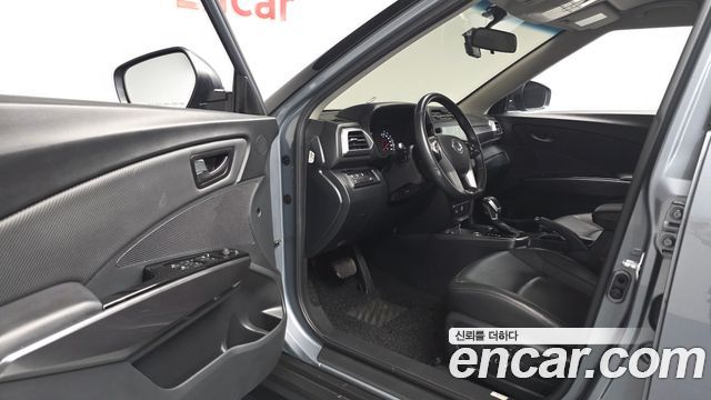 KG Mobility (SsangYong) Tivoli 1.6 2WD V1 2024 — фото 10