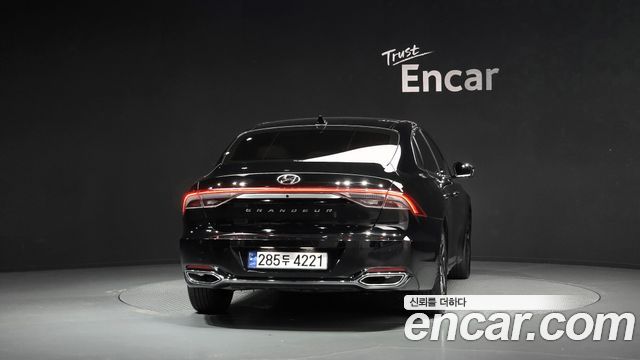 Hyundai Grandeur Hybrid (IG) Le Blanc 2023 — фото 4