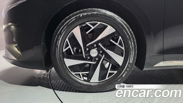 Hyundai Grandeur Hybrid (IG) Le Blanc 2023 — фото 5