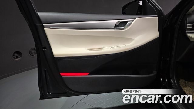 Hyundai Grandeur Hybrid (IG) Le Blanc 2023 — фото 24