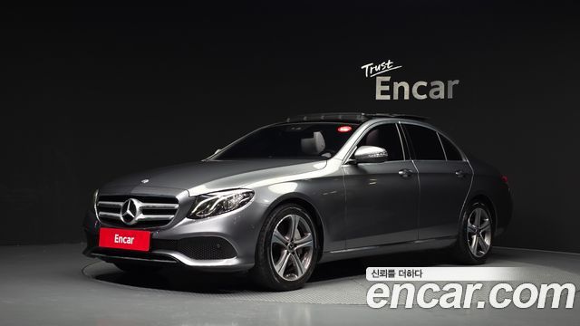 Mercedes-Benz E-Class (W213) E300 Avantgarde 2019 — фото 1