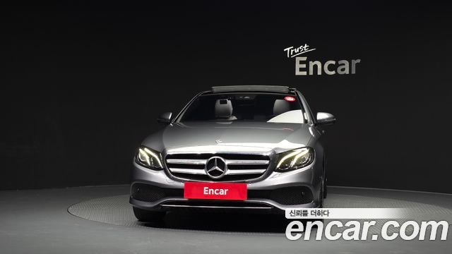 Mercedes-Benz E-Class (W213) E300 Avantgarde 2019 — фото 3