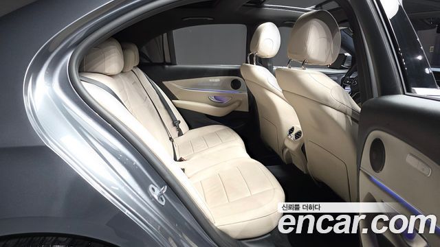 Mercedes-Benz E-Class (W213) E300 Avantgarde 2019 — фото 16