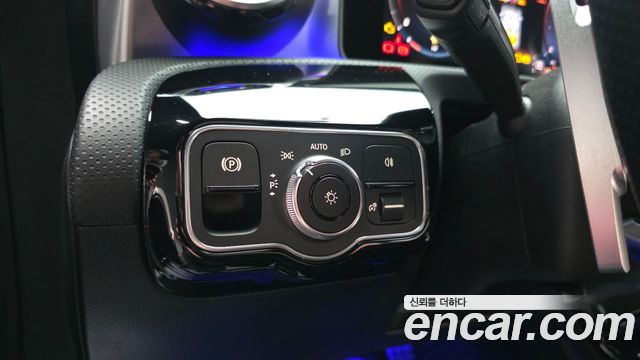 Mercedes-Benz CLA-Class (C118) CLA250 4MATIC 2020 — фото 17