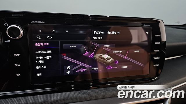 Kia K5 (III) 1.6 Turbo Prestige 2023 — фото 19