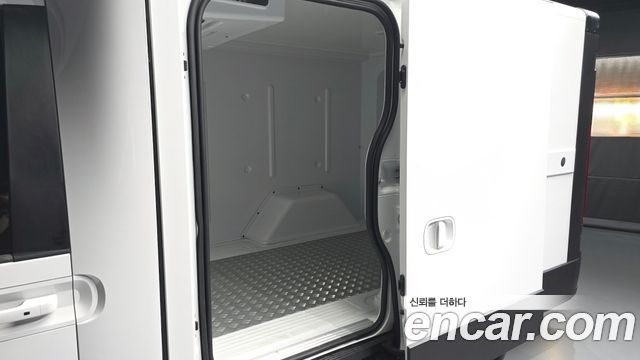 Hyundai ST1 Cargo Freezer Container Smart 2025 — фото 11