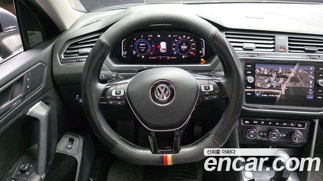Volkswagen Tiguan Allspace 2.0 TDI Prestige 2020 — фото 13