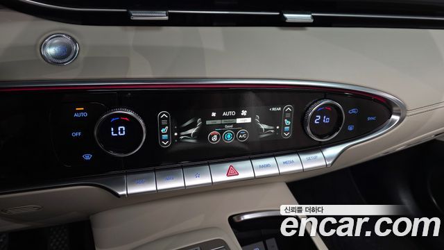 Genesis GV70 2.5T Gasoline AWD 2023 — фото 18