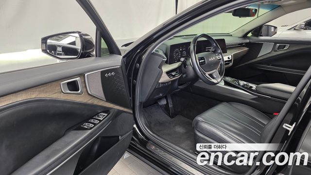 Kia K8 2.5 Gasoline 2WD Noblesse 2023 — фото 10