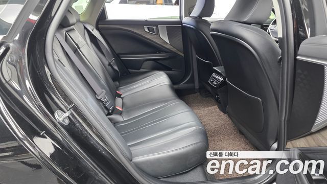 Kia K8 2.5 Gasoline 2WD Noblesse 2023 — фото 12