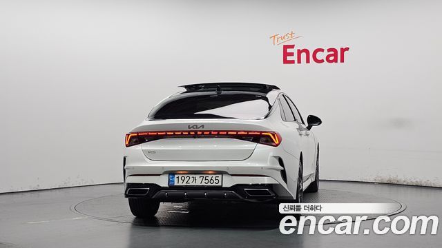 Kia K5 (III) 2.0 Prestige 2023 — фото 4