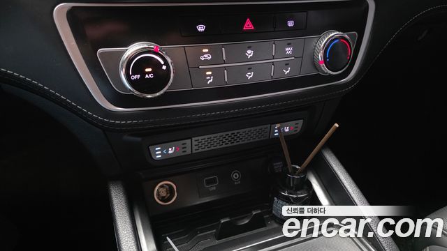 KG Mobility (SsangYong) Rexton Sports Khan Diesel 2.2 4WD Prestige Special (5-Link) 2020 — фото 16