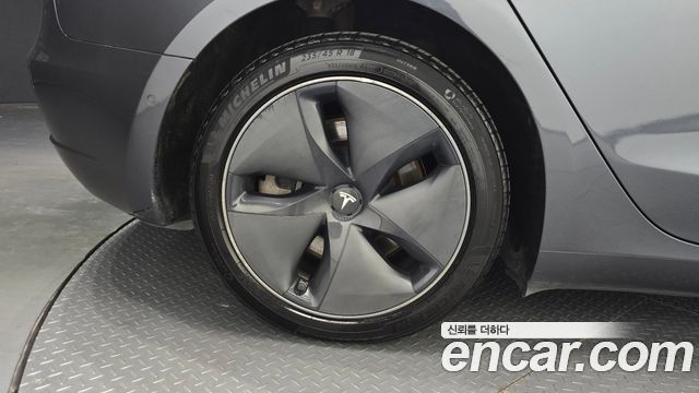 Tesla Model 3 Long Range AWD 2020 — фото 5