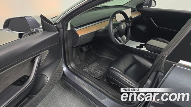 Tesla Model 3 Long Range AWD 2020 — фото 10