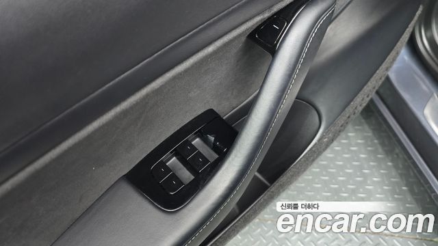 Tesla Model 3 Long Range AWD 2020 — фото 15