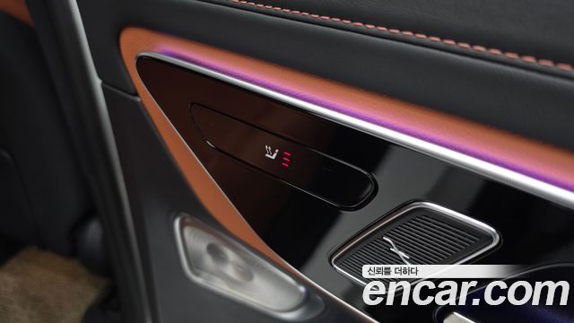 Mercedes-Benz GLC-Class (X254) GLC300 4MATIC Avnatgarde Coupe 2025 — фото 27