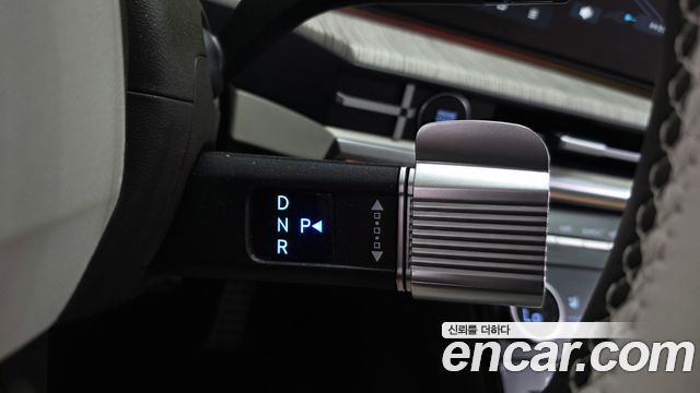Hyundai Santa Fe (MX5) Gasoline 2.5T 2WD Calligraphy 2025 — фото 9