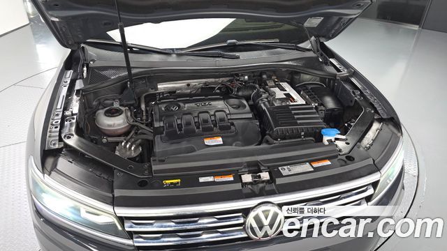 Volkswagen Tiguan (II) 2.0 TDI Prestige 2018 — фото 6