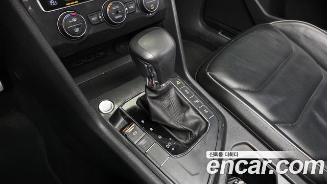 Volkswagen Tiguan (II) 2.0 TDI Prestige 2018 — фото 9
