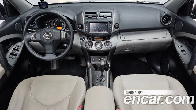 Toyota RAV4 2.5 4WD 3rd 2011 — фото 7