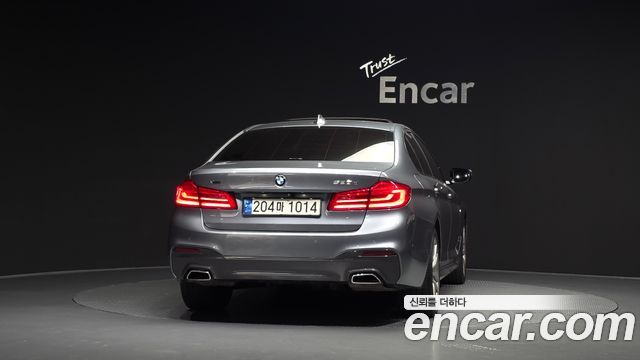 BMW 5 Series (G30) 520d xDrive M Sport Package Plus 2017 — фото 4