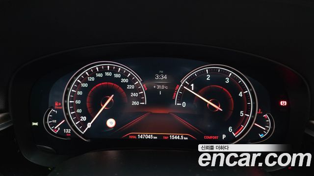 BMW 5 Series (G30) 520d xDrive M Sport Package Plus 2017 — фото 8