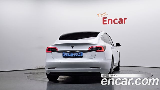 Tesla Model 3 Long Range AWD 2020 — фото 4