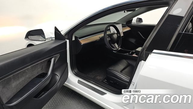 Tesla Model 3 Long Range AWD 2020 — фото 10