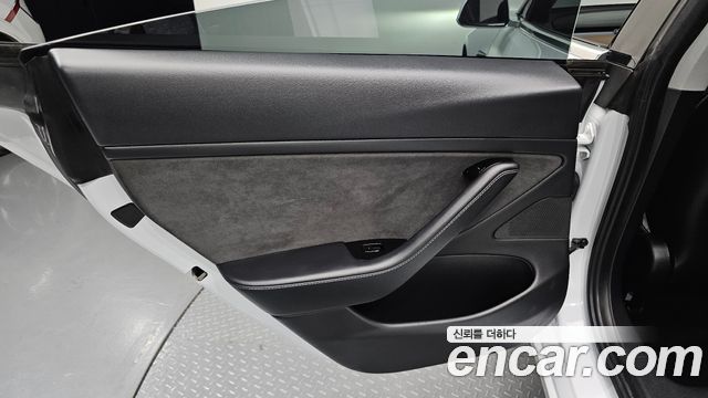 Tesla Model 3 Long Range AWD 2020 — фото 25