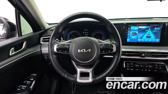 Kia K5 Hybrid (III) Trendy 2022 — фото 13