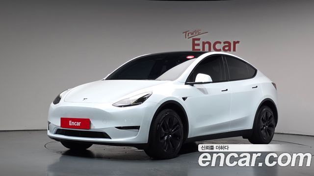 Tesla Model Y Long Range AWD 2024 — фото 1
