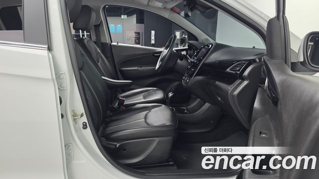 Chevrolet Spark Premier 2019 — фото 11