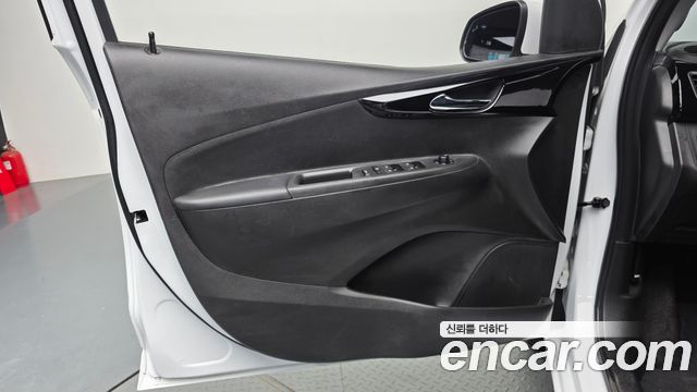Chevrolet Spark Premier 2019 — фото 24