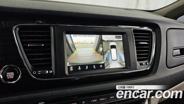 Kia Carnival 9-Seater Noblesse Special 2019 — фото 15